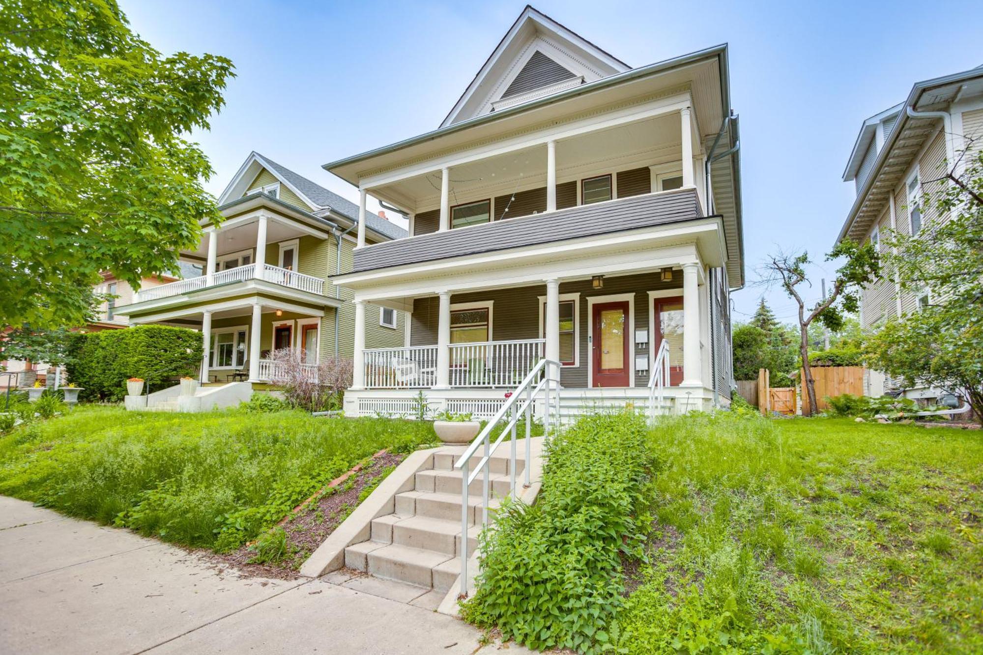 Uptown Minneapolis Home Walk To Lakes! Exterior photo